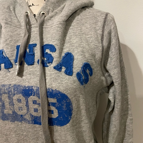 Victoria’s Secret Pink Kansas Hoodie - Picture 2 of 5